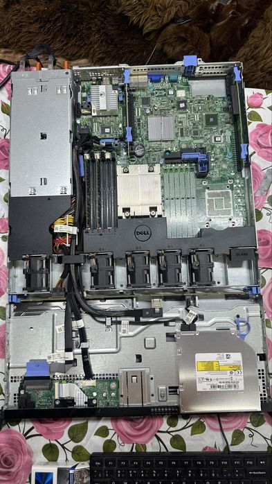 Сервер Dell PowerEdge R320 | Xeon E5-2407 | 8 ГБ ECC |