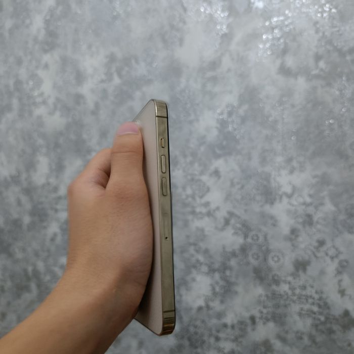 iphone 13 pro в отлтчном состояний