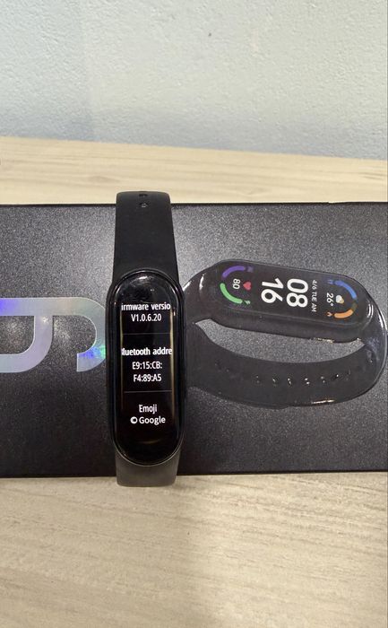 Xiaomi Mi Smart Band 6 + оригинална кутия и зарядно
