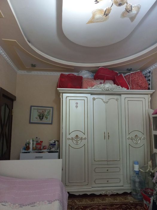 Srochne sotiladi. kami bor Yunusobod 11 kv 4 xona