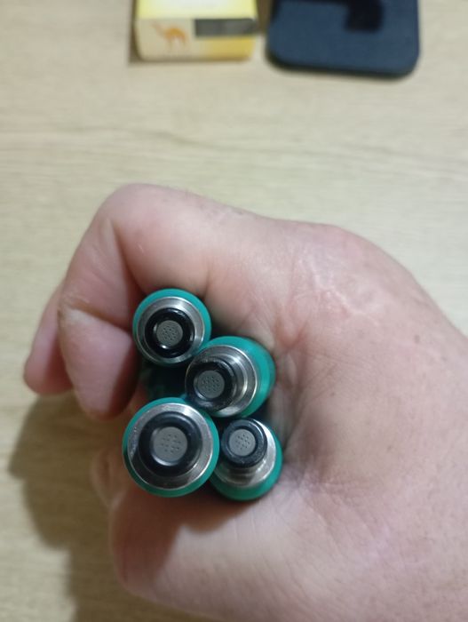 Срочно продам форсунки от Рав4