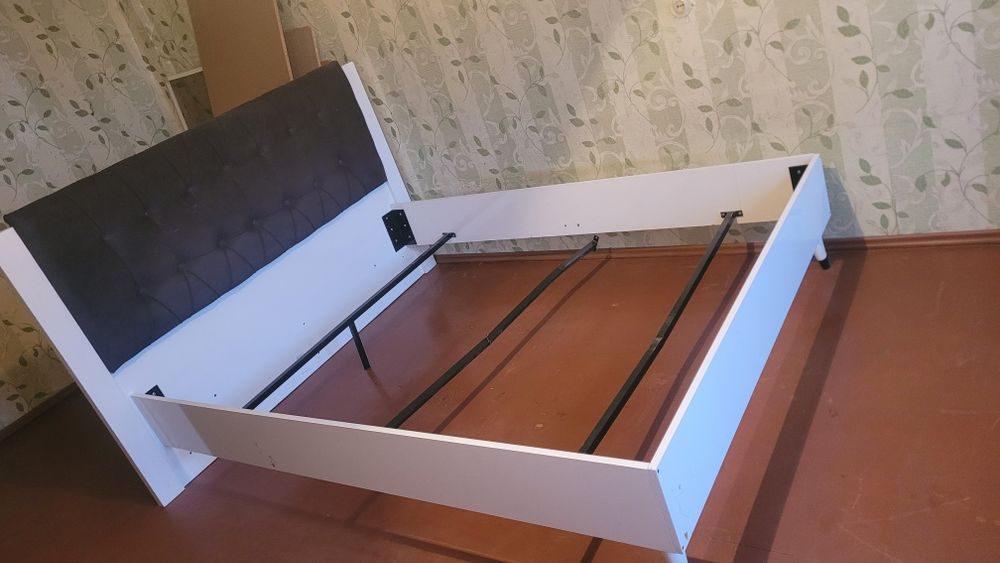 Отдам кровать даром