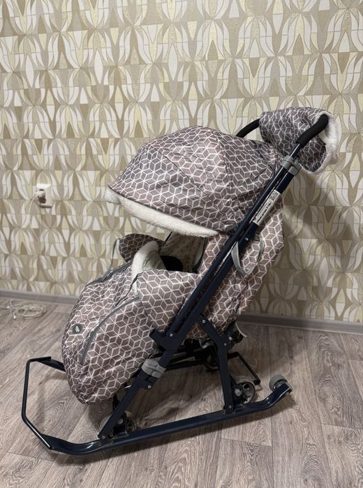 Продам санки Nika