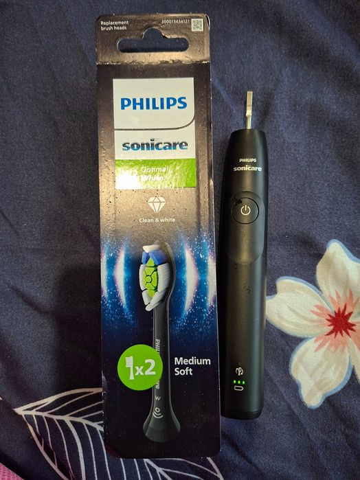 Спешно Philips Sonicare HX710B