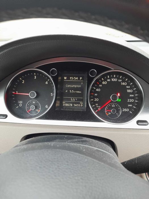 Vând Volkswagen Passat 2.0TDI DSG
