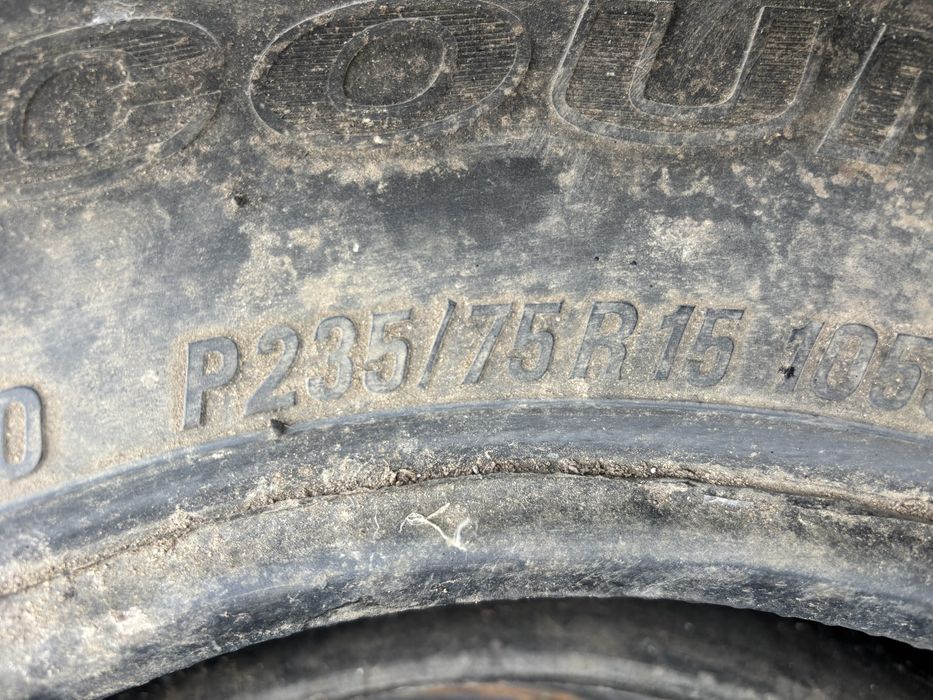 235/75/R15 3шт покрышка