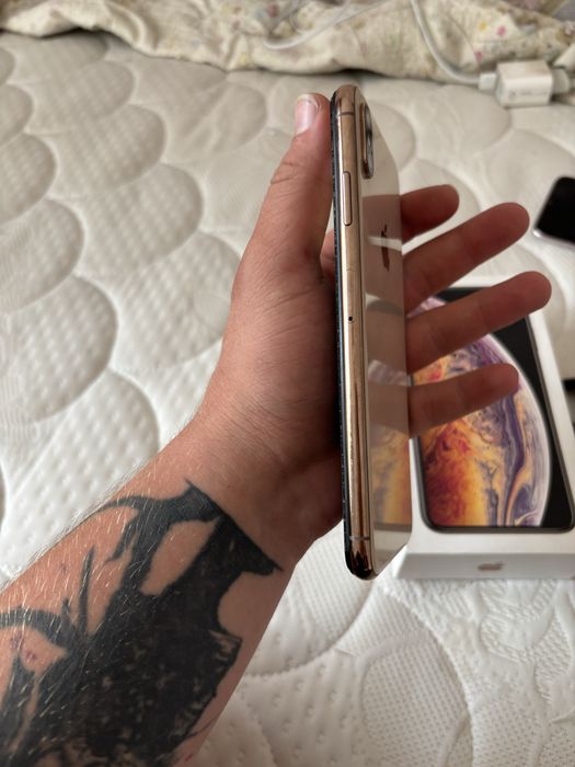 Продам Iphone в идеальном состоянии