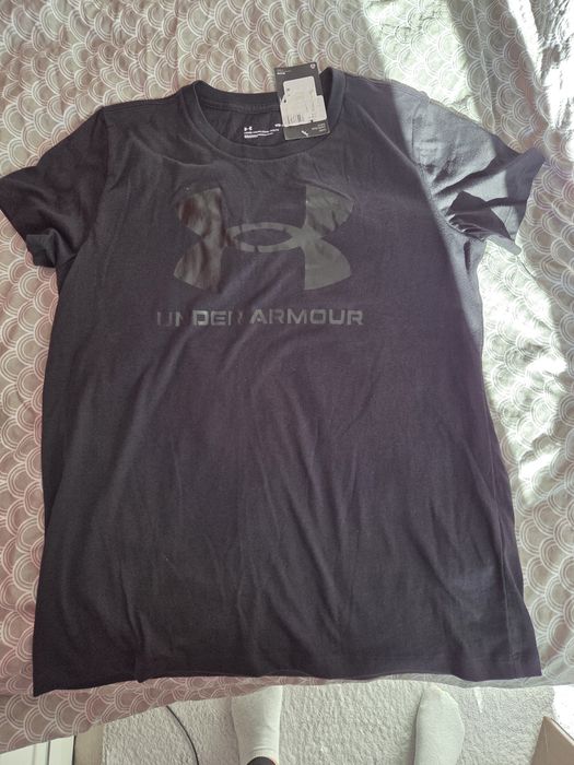 Тениска Underarmour