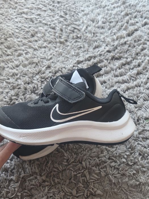 Nike 28 размер детски маратонки