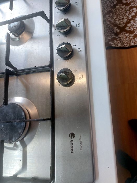 Продам газовые поверхность