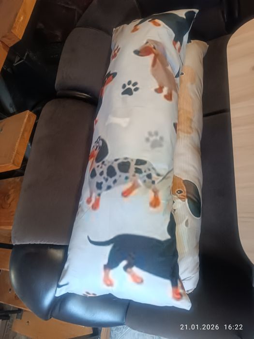 Продам подушки 2шт