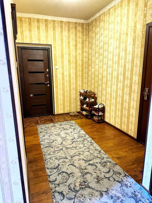 Sheriklika kvartira 3 honali 4qiz kerak Oqiydigan, ishlidigan Sergeli