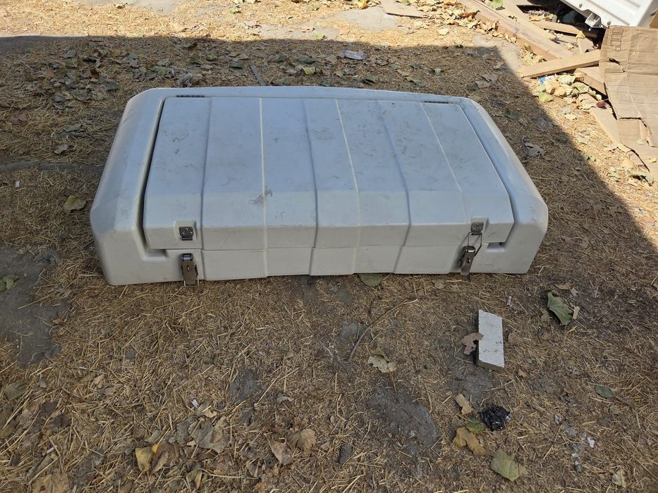 Кия хундай сандук сотилади