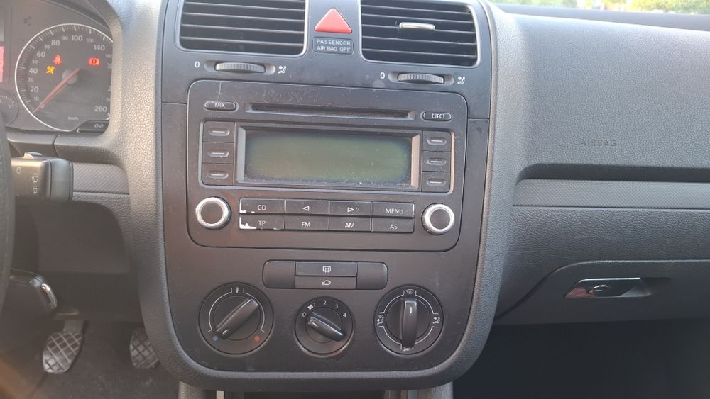 VOLKSWAGEN Golf 2006 — imagine 5