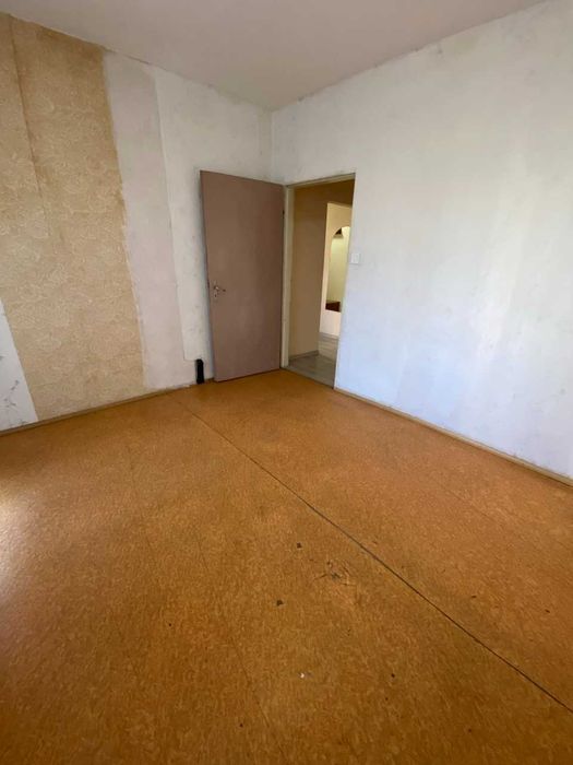 Продава се Тристаен апартамент в Пловдив, Кючук Париж - 86 кв.м за 1396 €/кв.м - Снимка #2