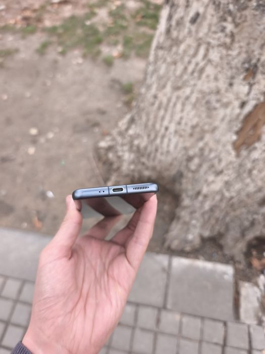 Xiaomi 12 x 8 ram 128 rom телефон в идеальном состоянии