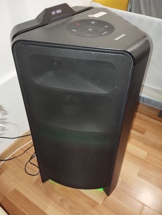 Boxa,  Samsung  preț 1250 lei neg