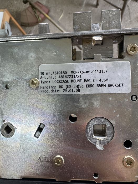 Продавам електрическа брава Vingcard ASSA Abloy