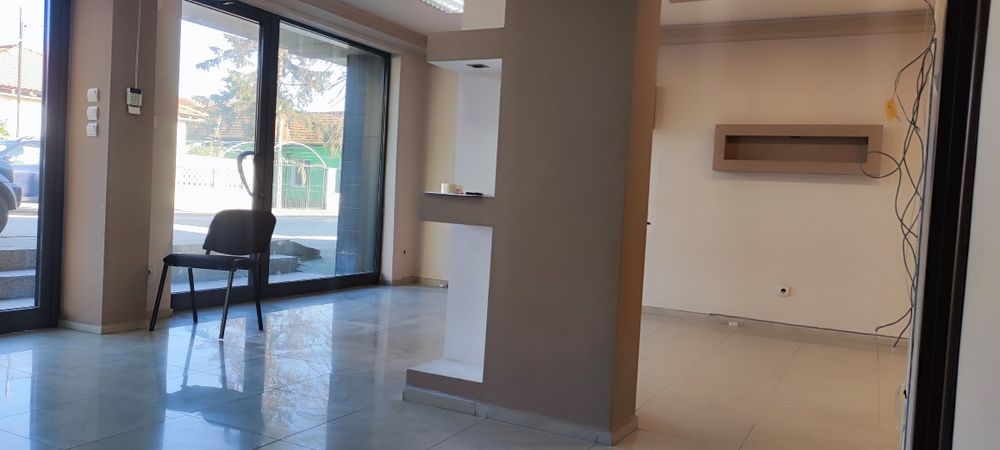 Продава се Офис в Силистра, Малчика - 100 кв.м за 832 €/кв.м - Снимка #1