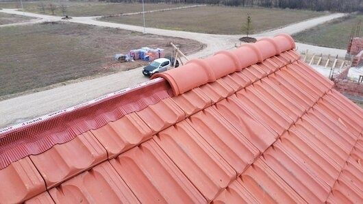 Reparatii Acoperisuri, montaj, vopsire, terase, Izolații, jgheaburi