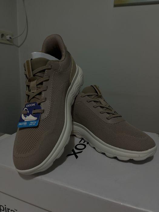 Pantofi sport Geox Respira