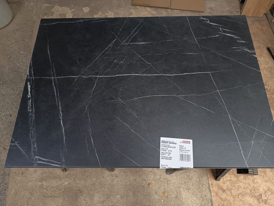 Кухненски плот 85см