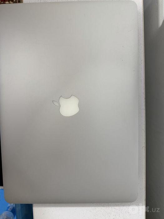 Macbook Pro 15inch/i7/16/512