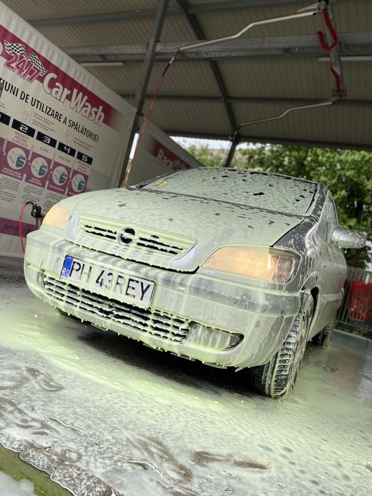 Vand/schimb Opel zafira A-1.8 benzina