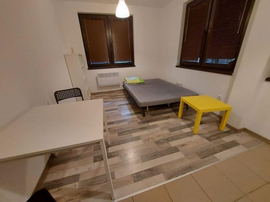 Едностаен апартамент в ж.к. Студентски град.