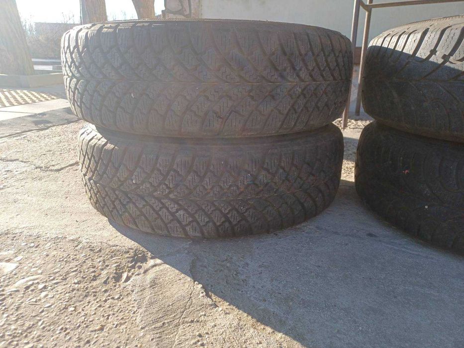 Нисан Примера /Nissan Primera 1.6 (90 Hp)/ + джанти със зимни гуми