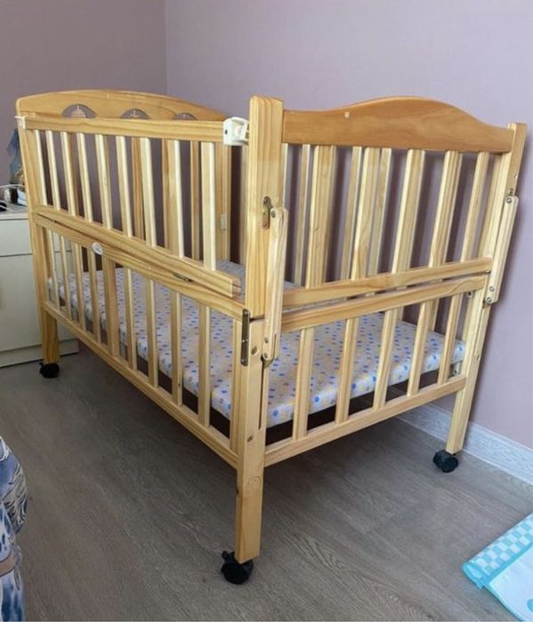 Продам манеж детский