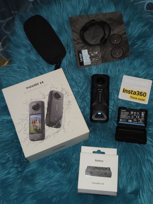 Экшн-камера Insta360 X4
