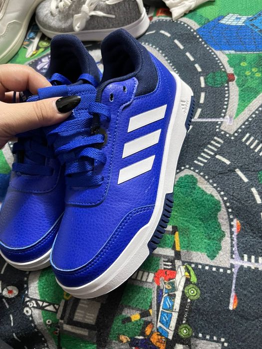 Adidaşi albaştri originali nr34