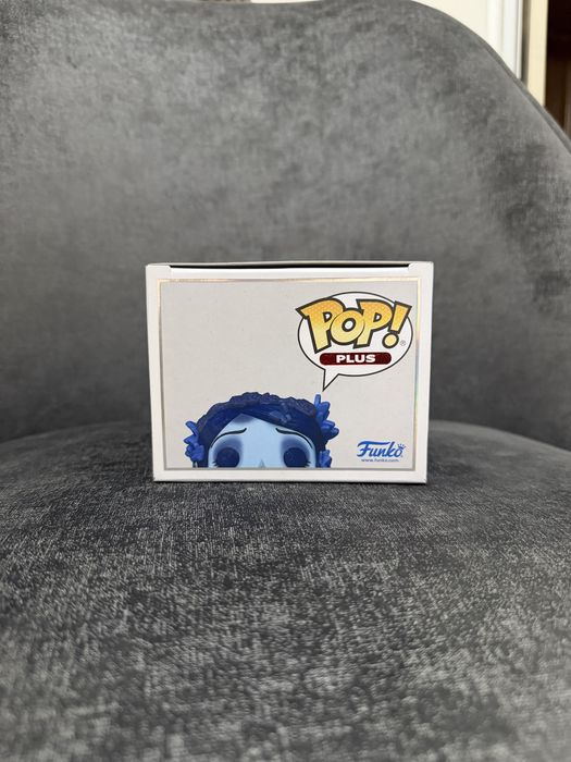 Funko Pop! Emily with Butterflies (1830) — оригинал