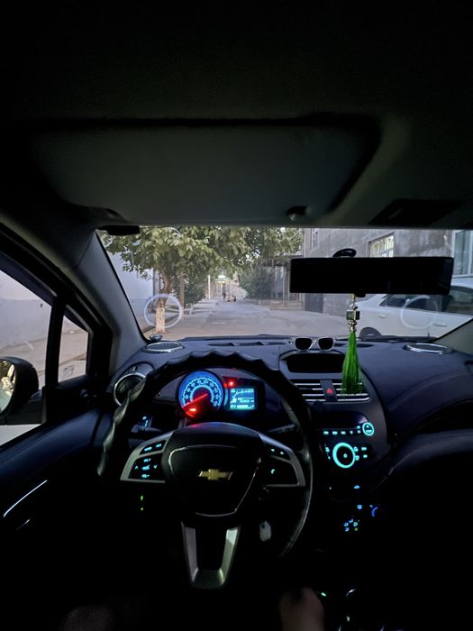 Srochna Spark 2018-yil 2-pozitsiya ideal holatda sotiladi!!!