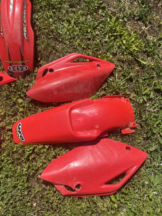 Пластмаси за honda crf 150