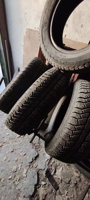 Резина б/у. 4шт.