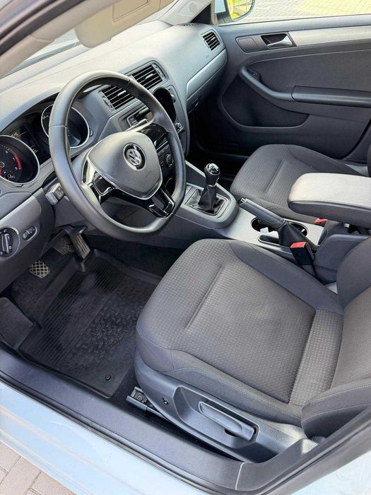 VOLKSWAGEN Jetta 0 — imagine 5