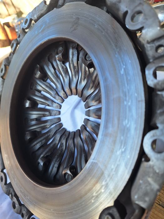 Ambreiaj Renault Master 2.5