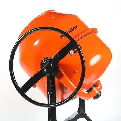 Сдам в аренду бетономешалку