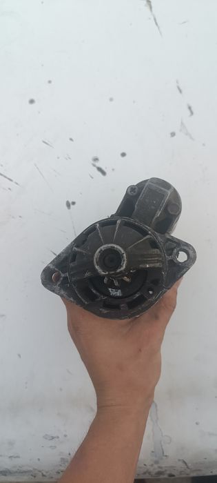 Продам стартер Mitsubishi Galant VI