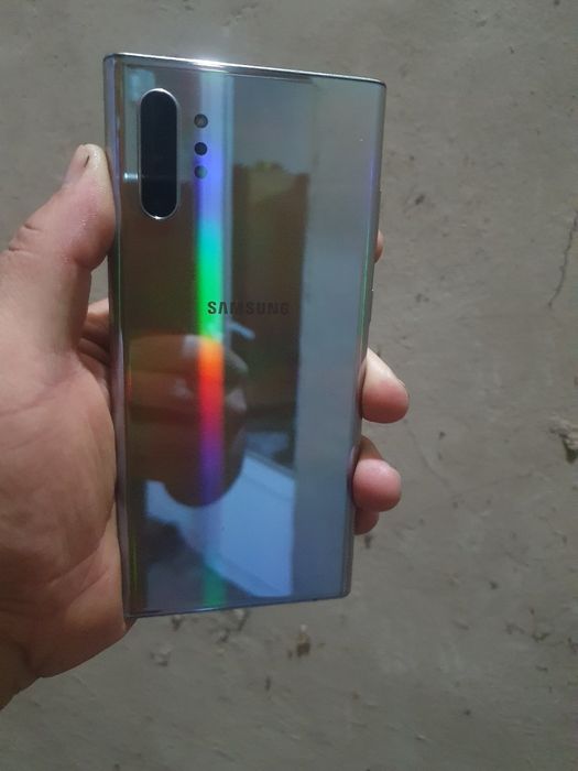 Samsung note 10 plus 5G sotiladi