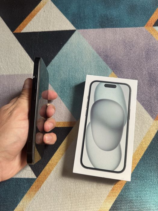 Продам Телефон Айфон 15 128Gb
