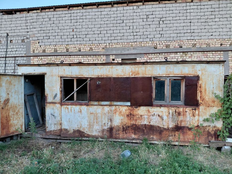 Продается дом гараж если