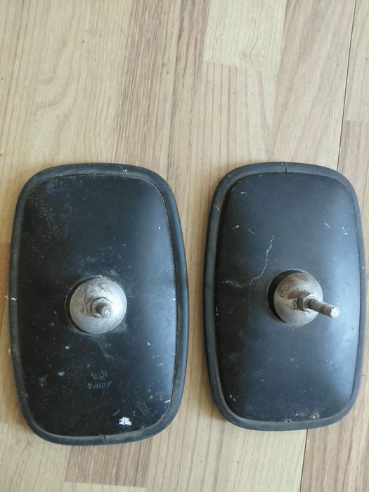 Tripla si oglinzi Dacia Papuc