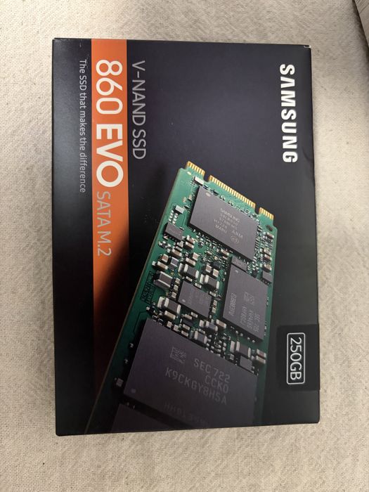 SSD SATA m.2 860 EVO 250gb