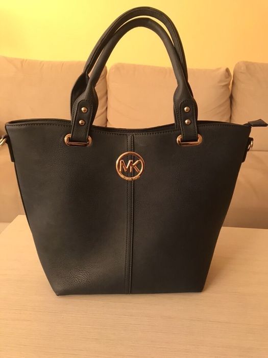 Дамски ежедневни чанти