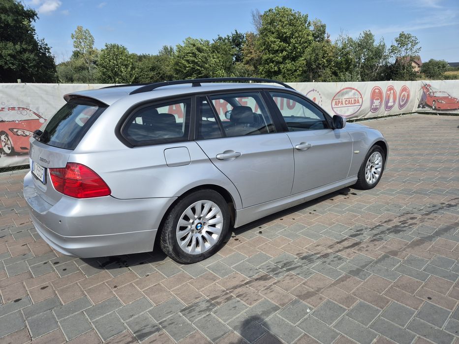 Vand bmw anu 2009 automat