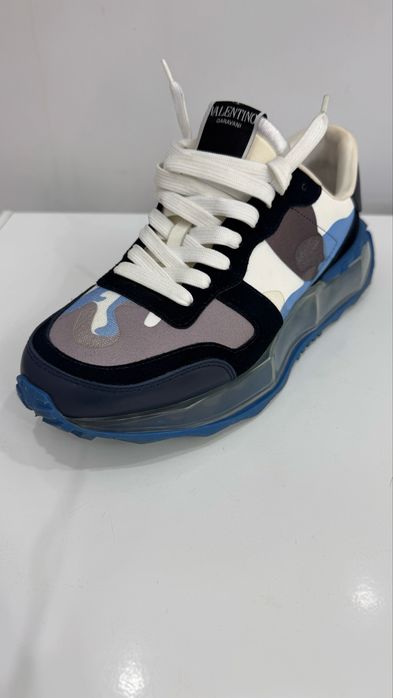 Стильные Кросы от Valentino 42р