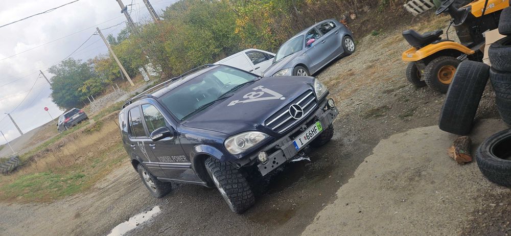 Mercedes-Benz ML-Class